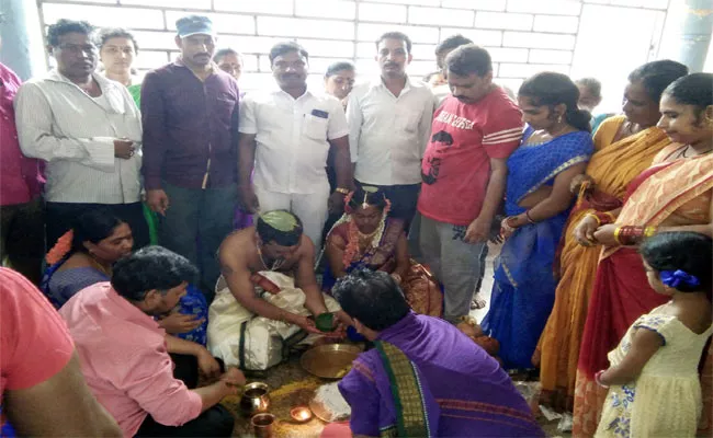 Inter Caste Marriage In Srikakulam - Sakshi