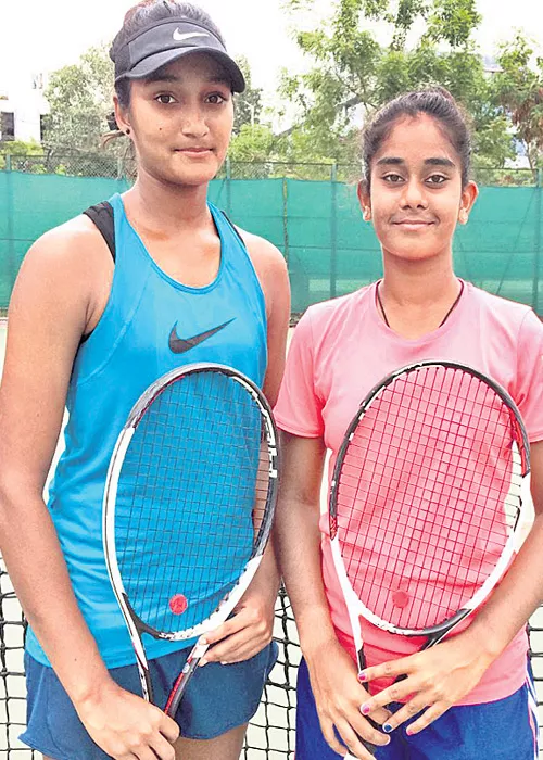 Sahaja enters Final of AITA Singles and Doubles - Sakshi