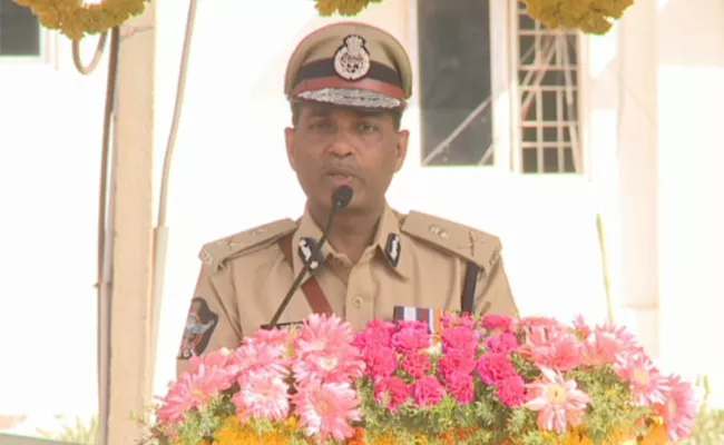 AP DGP Malakondaiah Honored at Retirement Ceremony - Sakshi