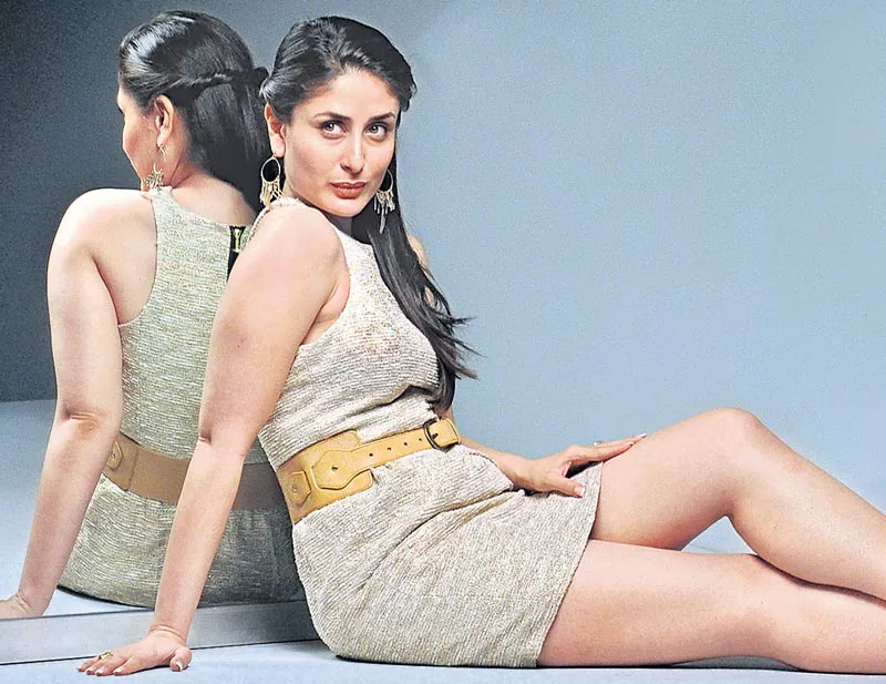 ​What to wear on a holiday like Kareena Kapoor - Sakshi