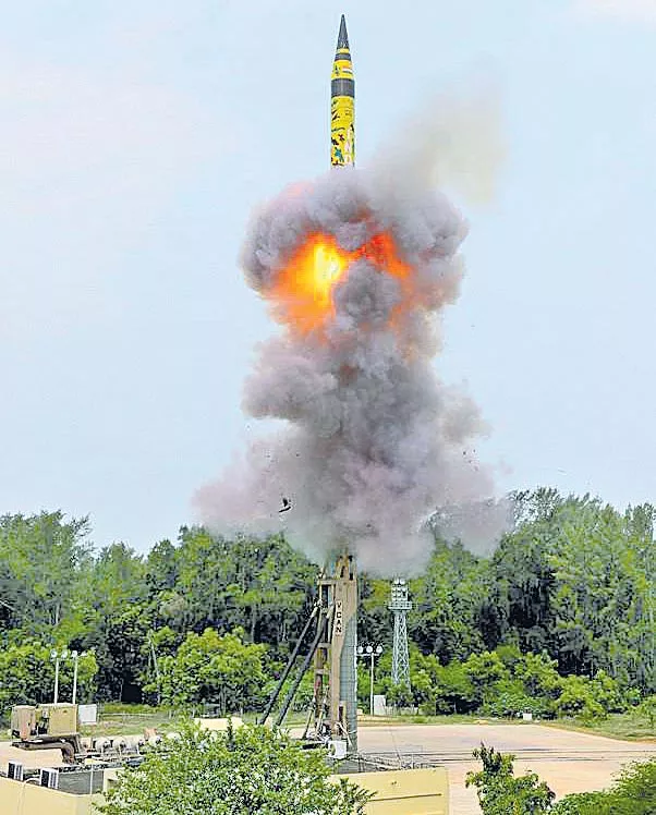 India successfully test fires Agni-5 - Sakshi