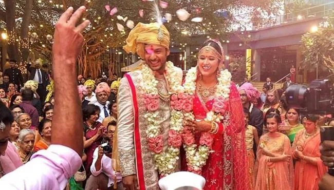 Mayank Agarwal Ties knot With Girlfriend Aashita Sood - Sakshi