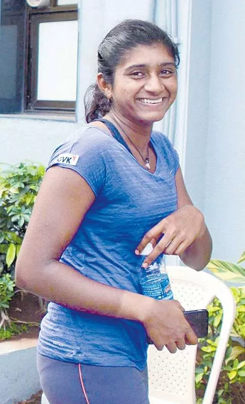 Pranjala Yadlapalli select to asia games - Sakshi