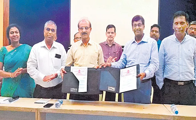 Power Grid mou with naac - Sakshi