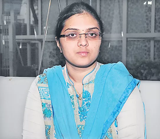 Youngest doctor in the service of poor patients - Sakshi