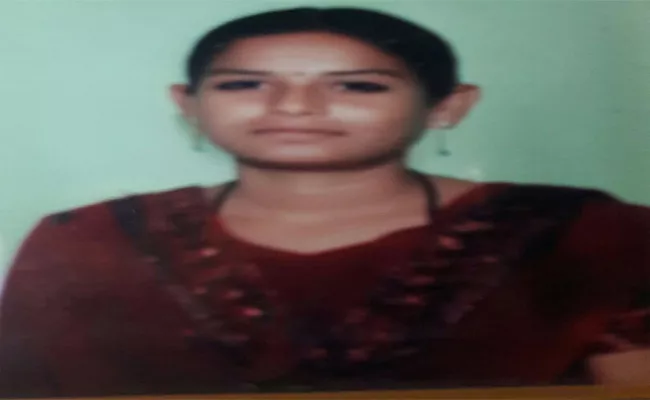 The Woman Commits Suicide By Disappointment - Sakshi