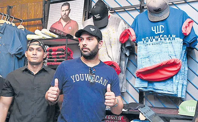 Team India Cricket Player Yuvraj Singh Visits Hyderabad - Sakshi