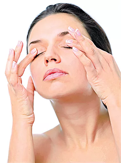 Beauty tips:Lights resting around the eye - Sakshi