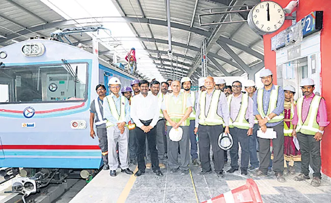 Metro Runs From August Ameerpet-MGBS - Sakshi