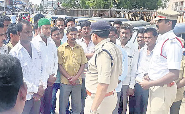 Strict Actions Of Officials On Traffic Control - Sakshi