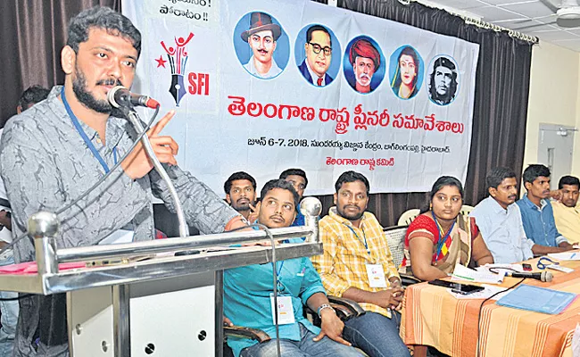 SFI All India President Vp Sanu Fires On BJP - Sakshi