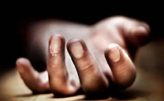 Girl Dies While Imitating Suicide Scene From TV serial - Sakshi