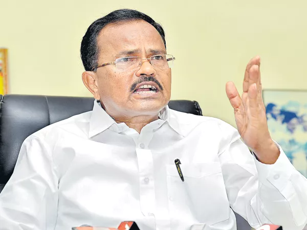 Mothkupally Narsimhulu fires on CM Chandrababu - Sakshi