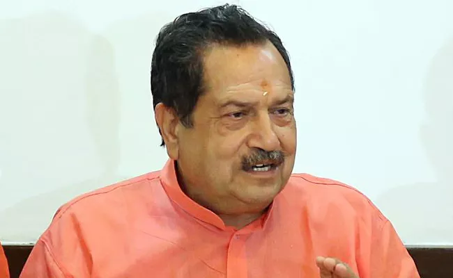 We Can Enter Into Lahore Easily, Says RSS leader Indresh Kumar - Sakshi