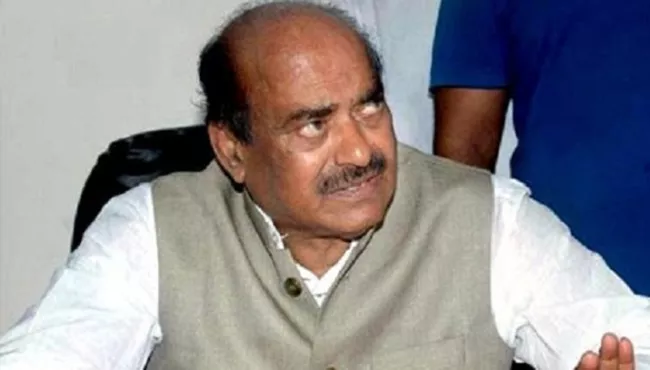 Left Leaders Fire on MP JC Diwakar Reddy - Sakshi