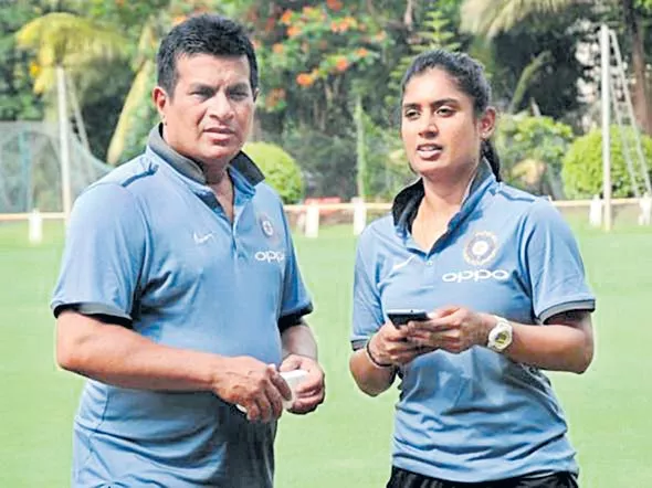 Indian womens cricket coach Tushar resigned - Sakshi