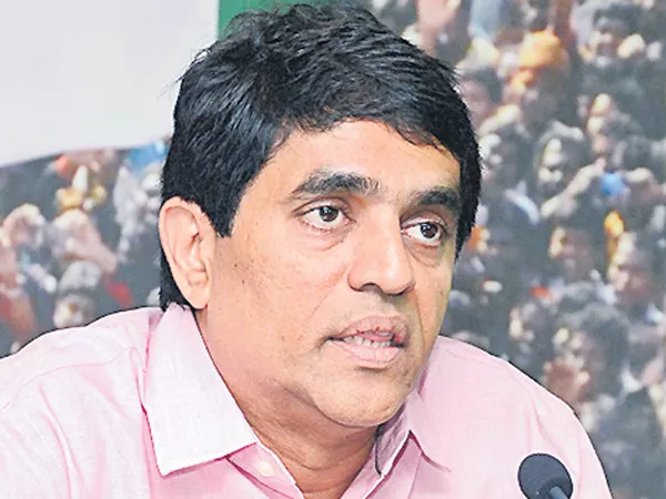 Buggana Rajendranath Slams Chandrababu on Singapore Trips - Sakshi