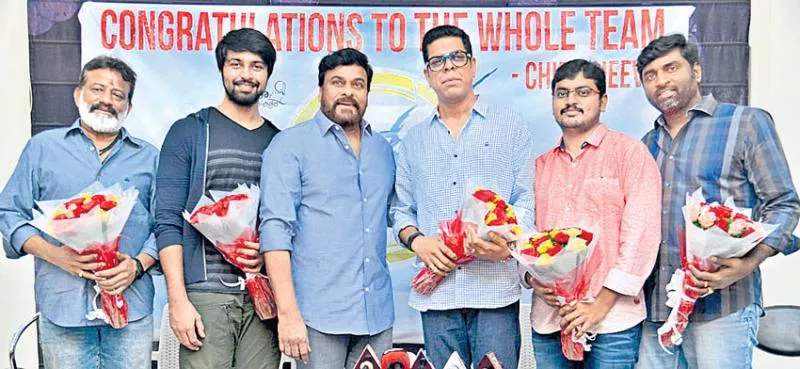 Chiranjeevi congratulates Vijetha team - Sakshi