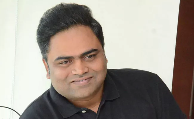 Vamsi Paidipally Tweet About Nannu Dochukunduvate Teaser - Sakshi