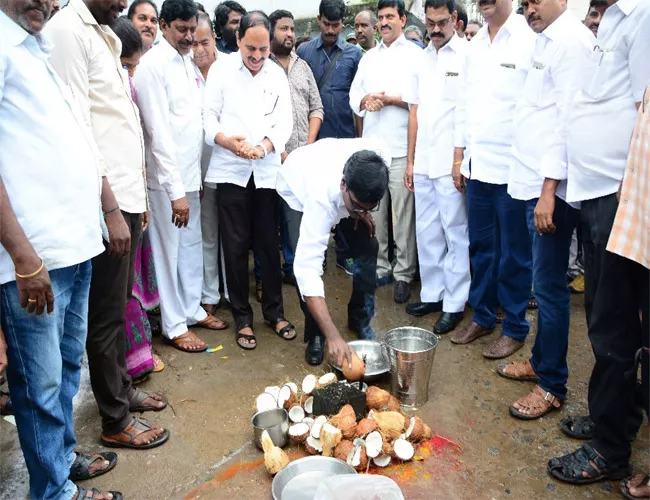 Five crore Released Khamma Development - Sakshi