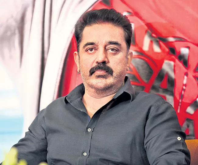 Kamal Haasan lashes out at AMMA for reinstating Dileep - Sakshi