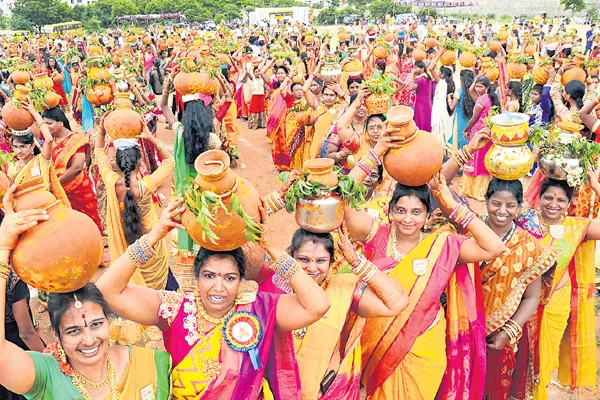 Bonalu festival special - Sakshi