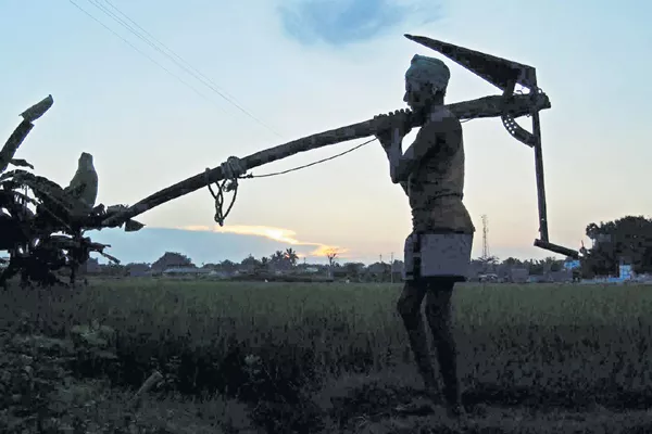 There is no proper Crop Insurance to the Lease Farmers - Sakshi