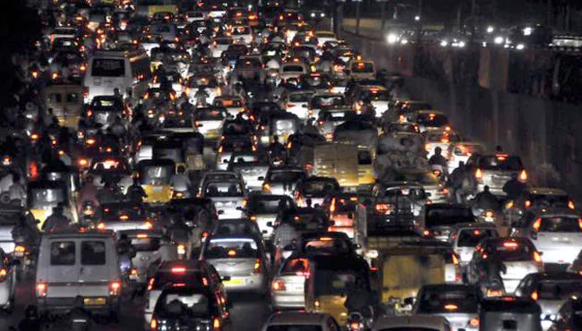 Two Vehicles Got Break Down, Heavy Traffic Jam In Hyderabad - Sakshi