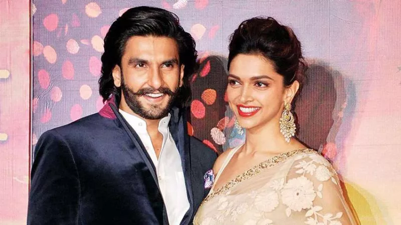 Deepika Padukone - Ranveer Singh to Get Married in Italy - Sakshi