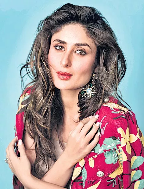 Kareena Kapoor Khan may star opposite Shah Rukh Khan in Salute - Sakshi