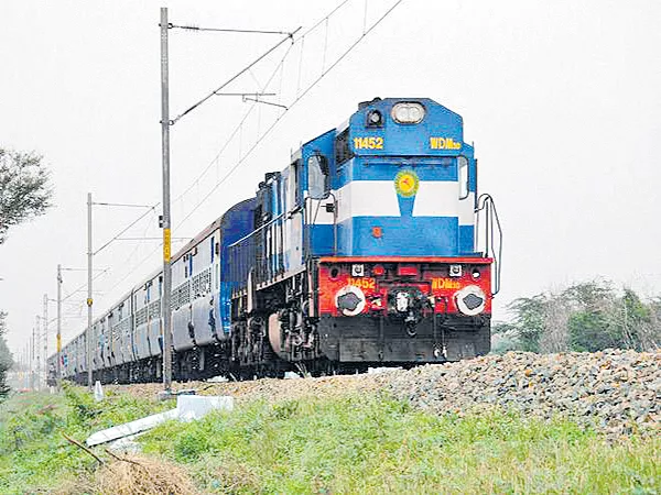 Special train from Hyderabad-Nagercoil - Sakshi