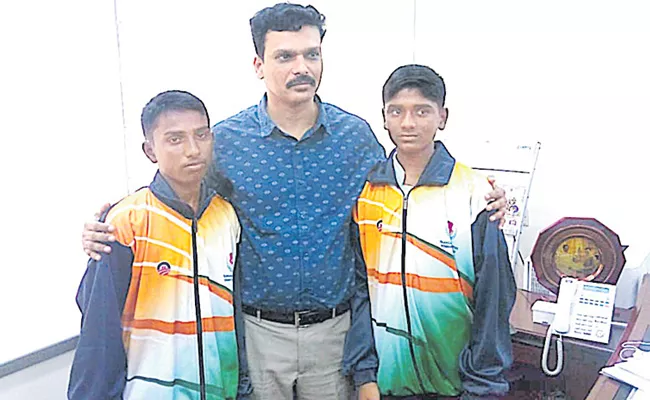 Two TMREIS students selected by Navy to join in Sailing Team - Sakshi