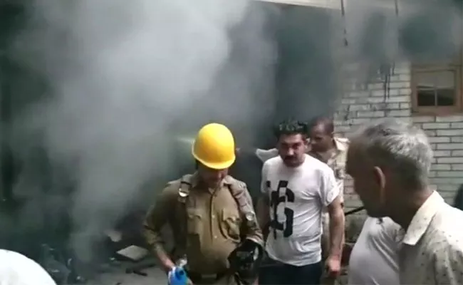 Fire Accident In Residential Building In Himachal Pradesh - Sakshi