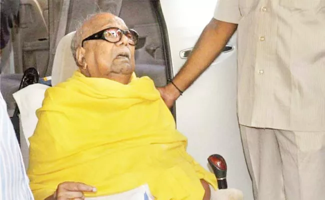 rumours On Karunanidhi Health InTamil Nadu - Sakshi