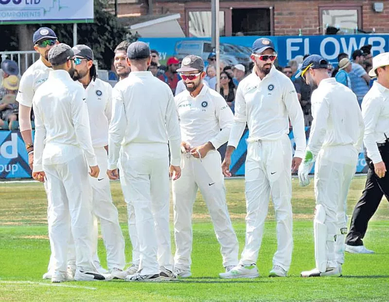 India vs Essex, warm-up game in Chelmsford, Day 2  - Sakshi