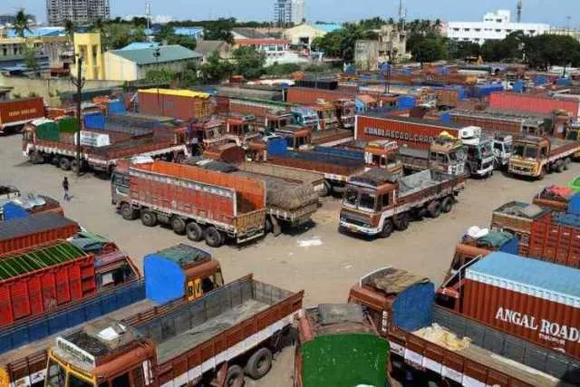 Amazon Deliveries In India Affected By Truckers Strike - Sakshi