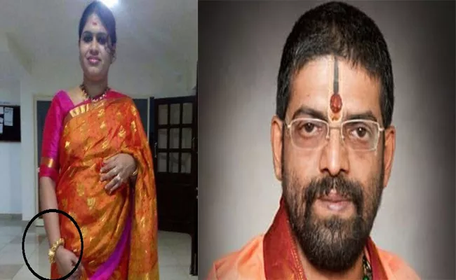 Post Mortem Report Decides Swamiji Death Case Karnataka - Sakshi