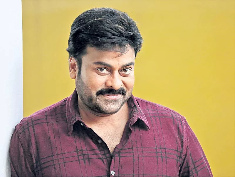 Chiranjeevi's upcoming 'Sye Raa Narasimha Reddy' wraps up gruelling 35-nights schedule - Sakshi