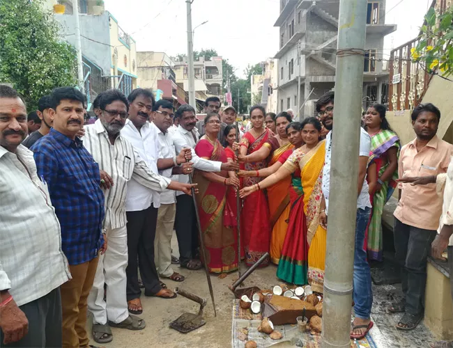 YSRCP MLA anja basha Roadworks Start In YSR Kadapa - Sakshi