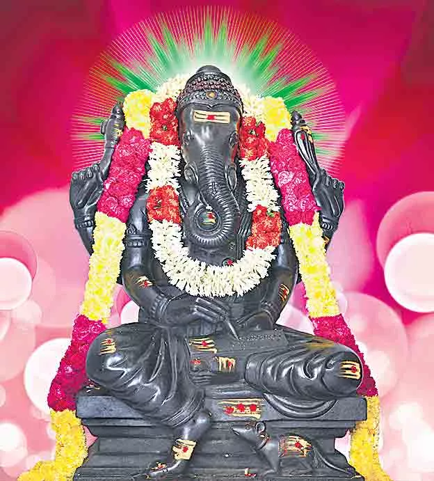 Special to lord ganapathi - Sakshi