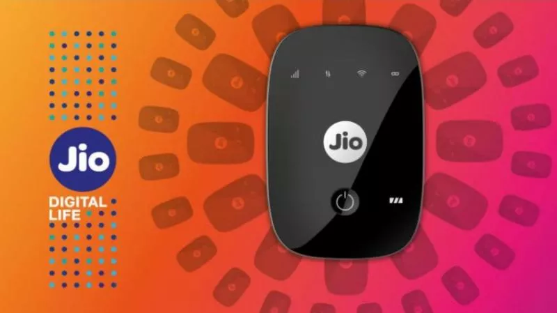 Reliance Jio Offers Rs 500 Cashback On JioFi - Sakshi