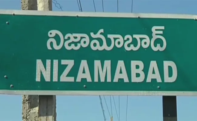 Village Expulsion Of 30 Lambadi Families In Nizamabad - Sakshi