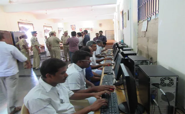 Skills Devolopment training For Prisoners In PSR Nellore - Sakshi