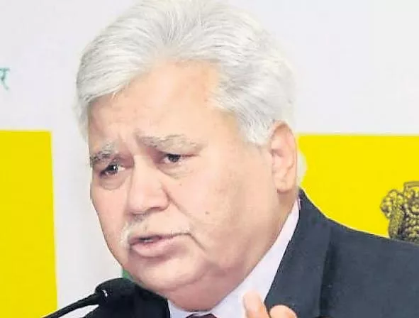 TRAI chief trolled after sharing Aadhaar number on Twitter - Sakshi