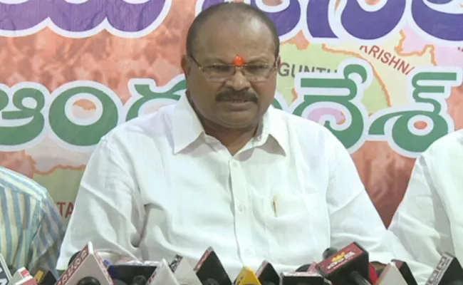 AP BJP President Comments On Chandrababu Over Kapu Reservations - Sakshi