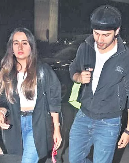 Lovebirds Varun Dhawan and Natasha Dalal head to London for a vacay - Sakshi