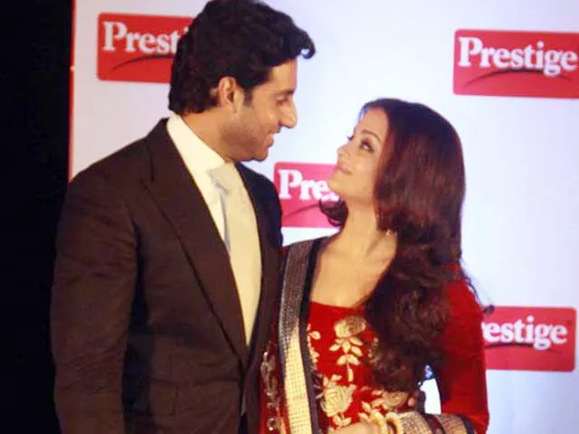 Abhishek Bachchan Proposed To Aishwarya Rai With The Ring Used In Guru Movie - Sakshi