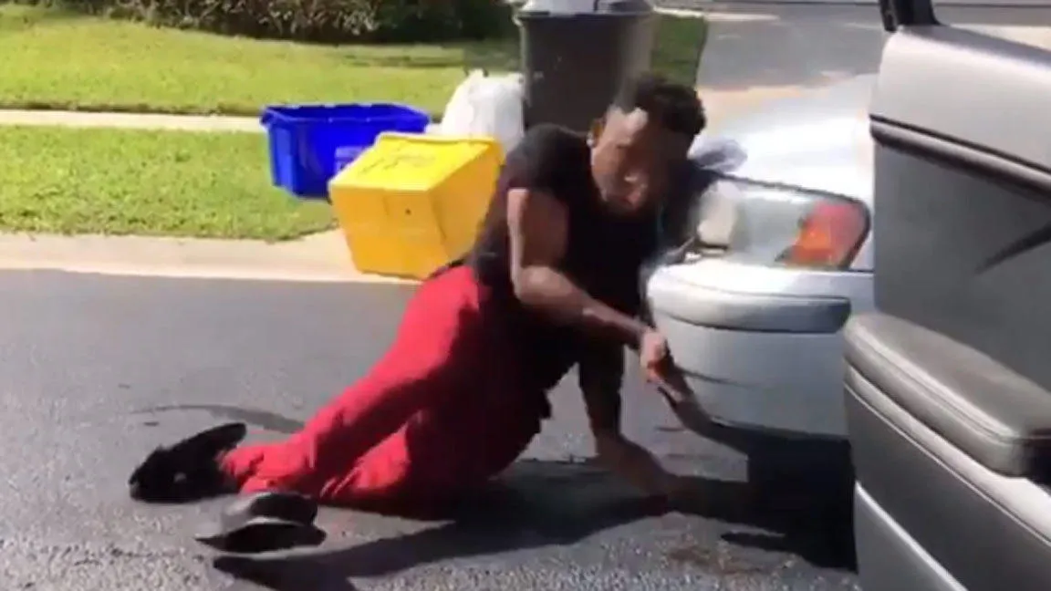 In My Feelings challenge ends with Florida man hit by car - Sakshi