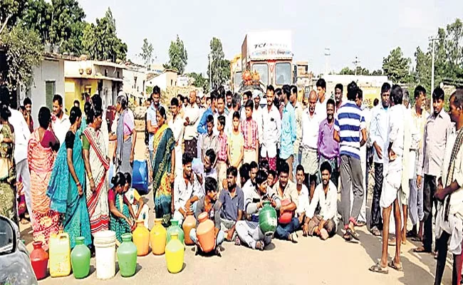 Water Problem In Villages - Sakshi