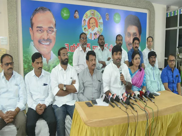 YSRCP Leader Amarnath Criticise On TDP MPS - Sakshi